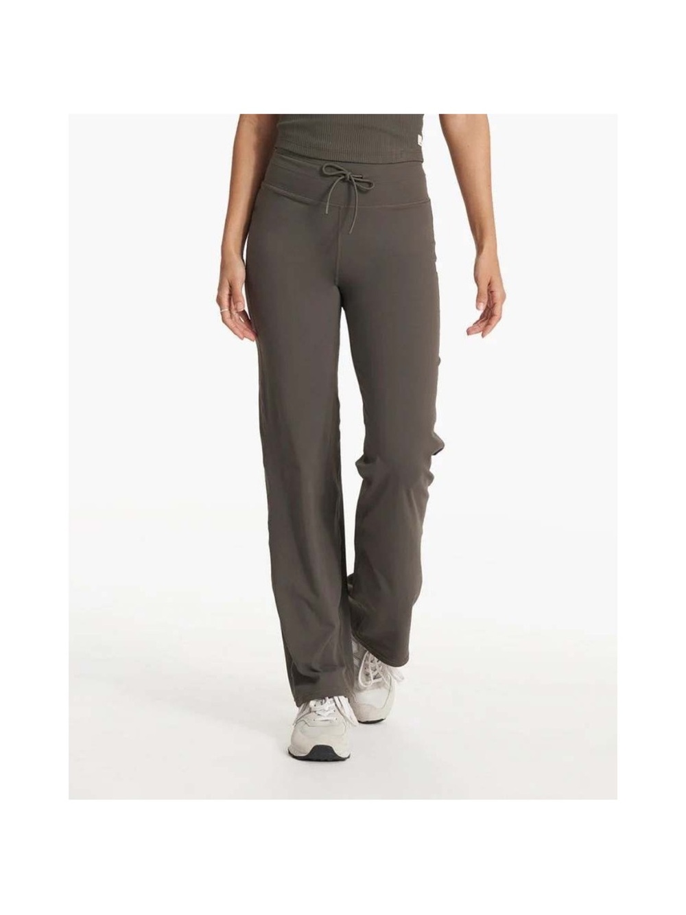 Vuori Daily wide leg pants size‎ XL Oregano high rise lounge athleisure